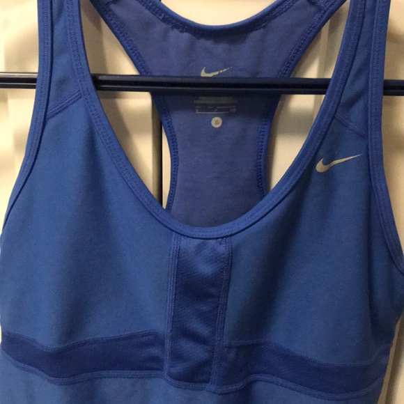 3/$20 Nike athletic top - Picture 2 of 4